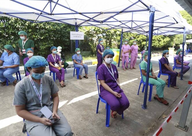 Trabajadores de salud de Myanmar desafían a militares golpistas