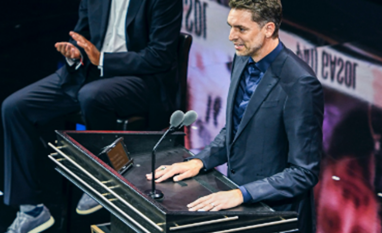 Pau Gasol recuerda a Kobe en su inducción al Salón de la Fama