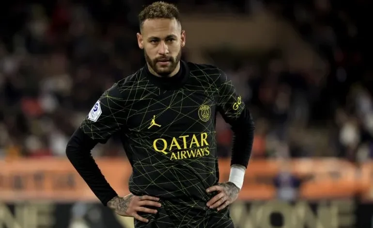 Con emotivo mensaje, Neymar anuncia que será papá otra vez