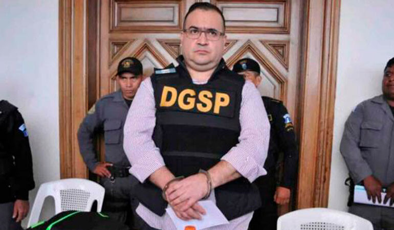 Amplían por un año más prisión preventiva a Javier Duarte por desaparición forzada
