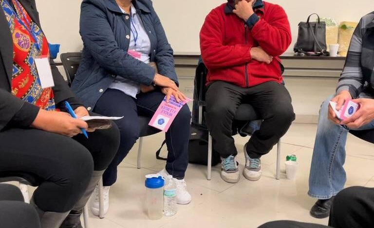 Comparten mujeres experiencias de recuperación tras el alcoholismo