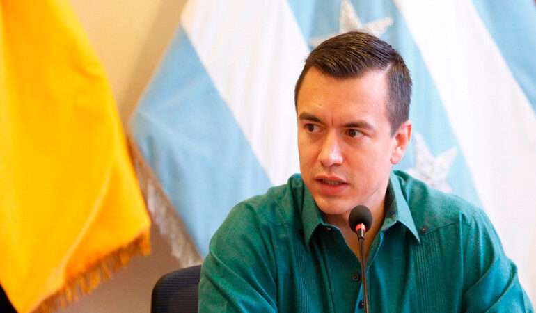 Presidente de Ecuador denuncia que recibe amenazas “casi todos los días”