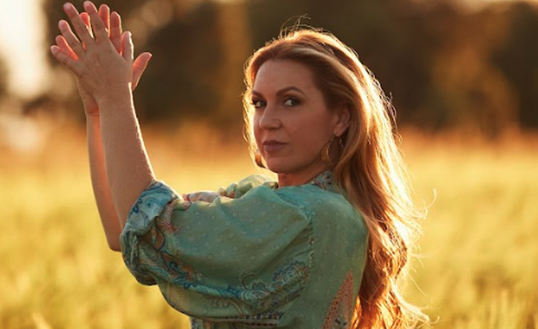 Niña Pastori, ganadora de 5 Grammy, experimenta con el pop y el flamenco