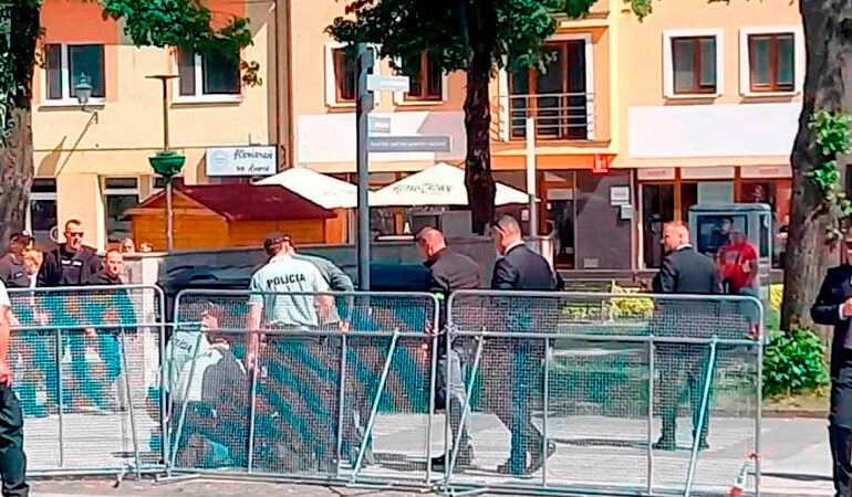 Primer ministro de Eslovaquia se encuentra estable pero “grave”, a una semana del atentado