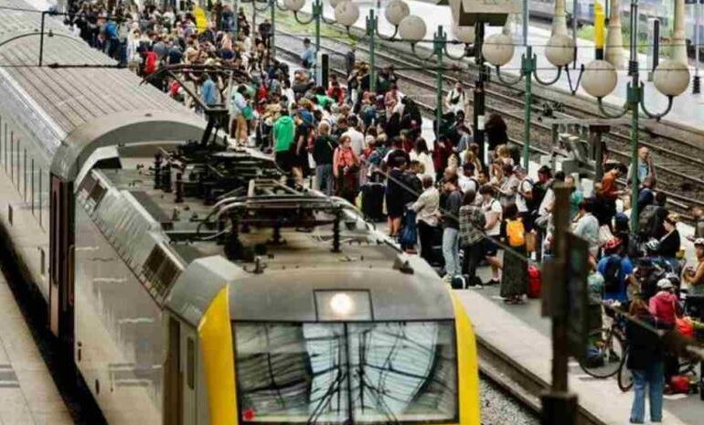París 2024 garantiza transporte a deportistas y acreditados pese a sabotaje en trenes