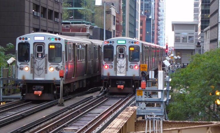 Mueren cuatro persona tras un tiroteo en el metro de Chicago