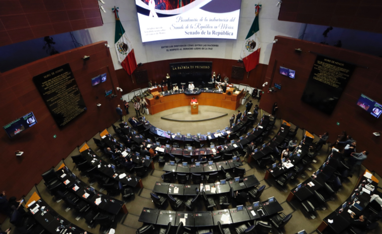 Senado podría rechazar renuncia de ministros: Ricardo Monreal