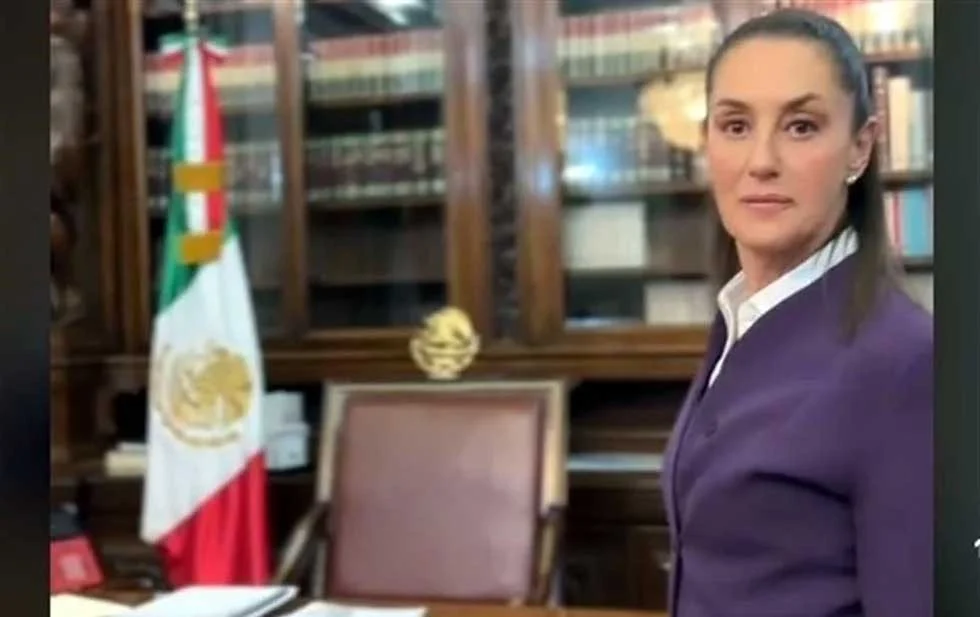 Pone Sheinbaum ‘toque femenino’ a despacho presidencial