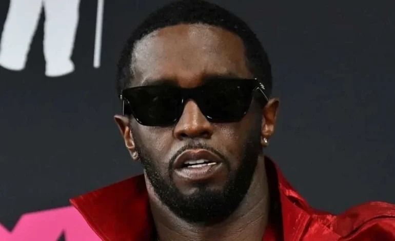 Acusan a ‘Diddy’ Combs de violar y drogar a mujer de 16 años