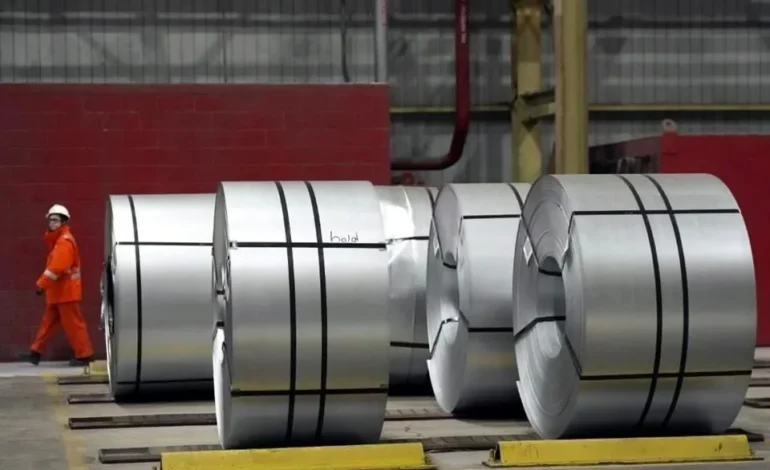 Plantea UE recortar 15% importaciones de acero por tarifas