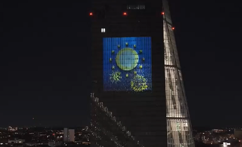 El BCE ilumina su sede por Bulgaria, que se une a la comunidad del euro