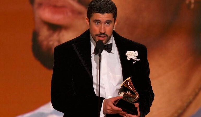 Bad Bunny recibe el reconocimiento de la Academia Puertorriqueña de la Lengua por su impacto cultural