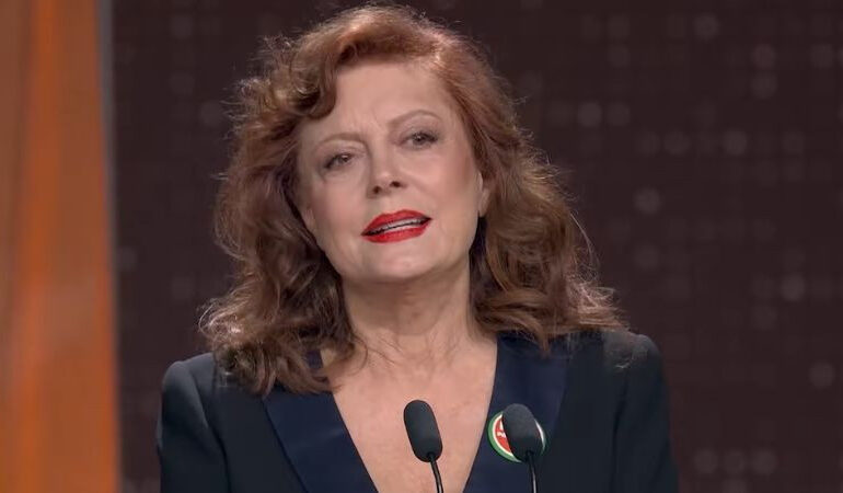 Susan Sarandon alza la voz en los Goya: denuncia la violencia infantil y reitera su apoyo a Palestina